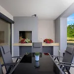 Casa de Férias Marija *