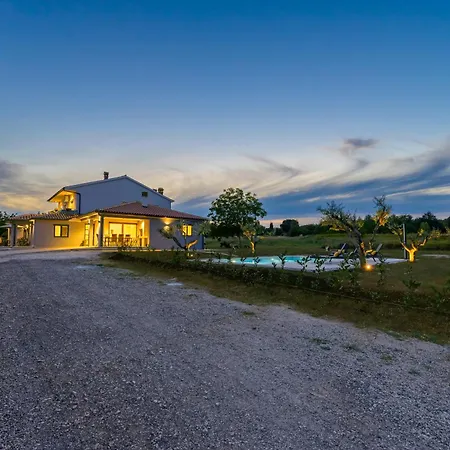Ferienhaus Marija *